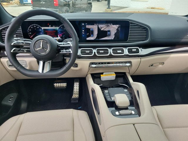 Vehicle image 24 of 46