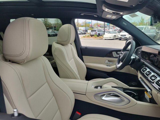 Vehicle image 12 of 46