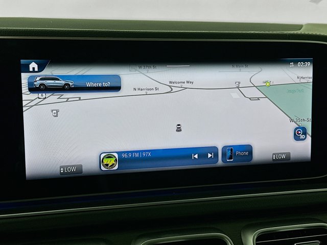 Vehicle image 13 of 35