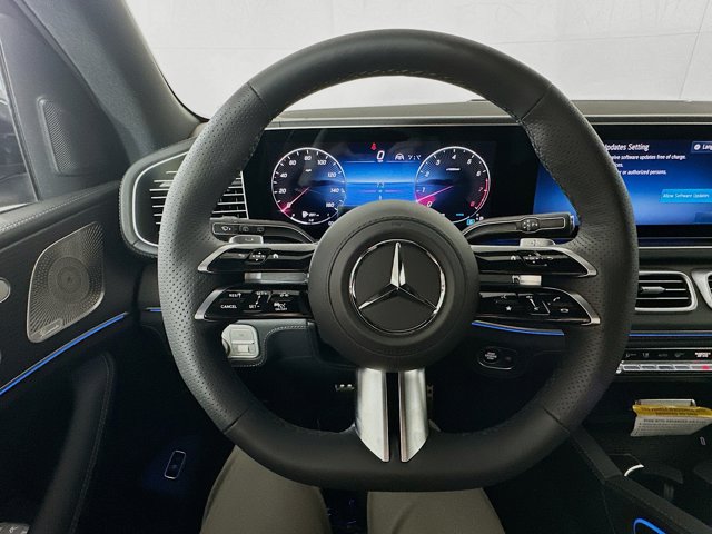 Vehicle image 11 of 35