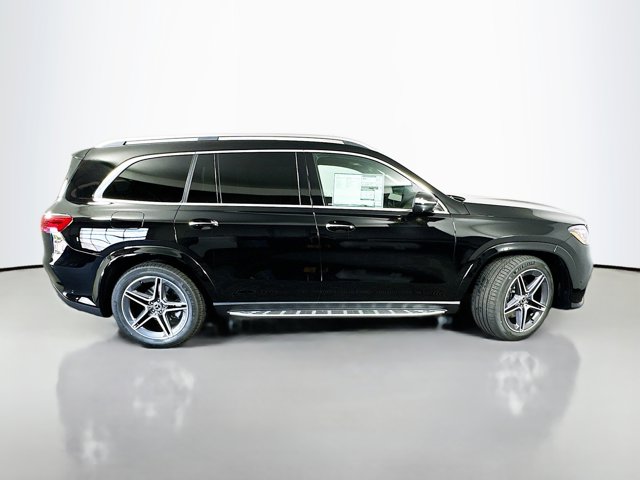 Vehicle image 4 of 35