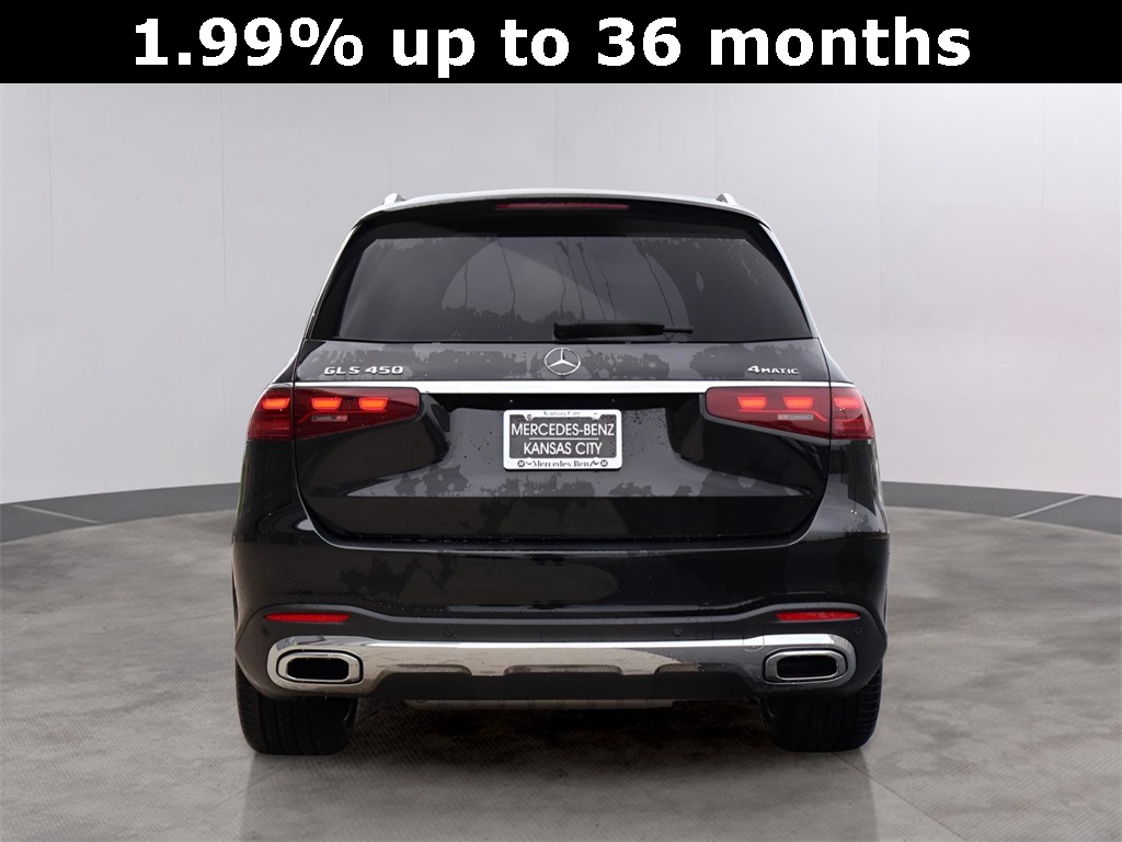 2025 Mercedes-Benz GLS 450 Image 6 of 43