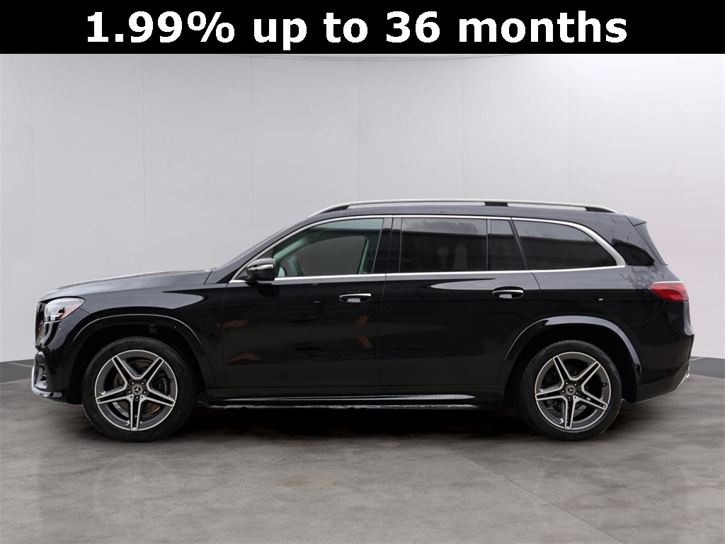 2025 Mercedes-Benz GLS 450 Image 7 of 43