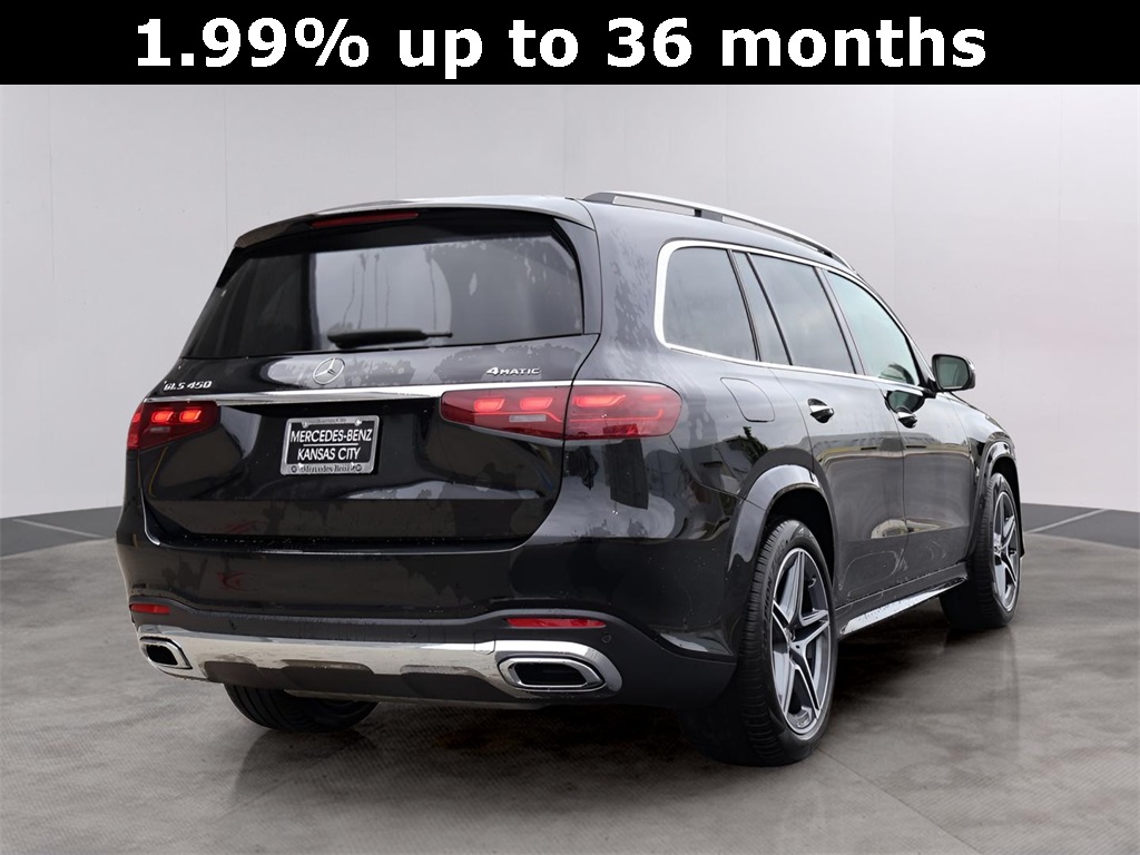 2025 Mercedes-Benz GLS 450 Image 4 of 43