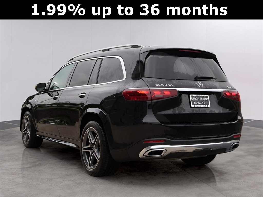 2025 Mercedes-Benz GLS 450 Image 5 of 43