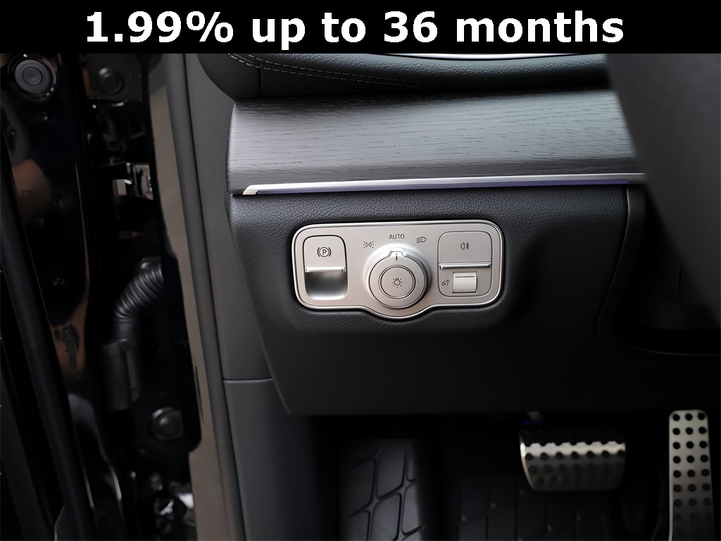 2025 Mercedes-Benz GLS 450 Image 23 of 43