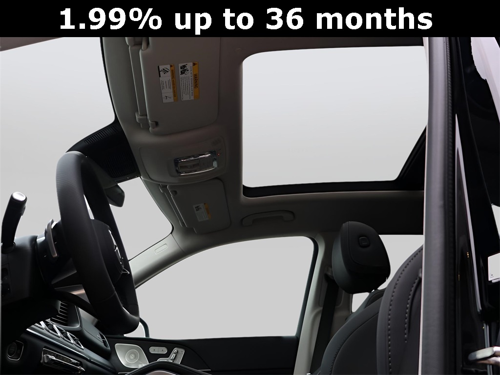 2025 Mercedes-Benz GLS 450 Image 13 of 43