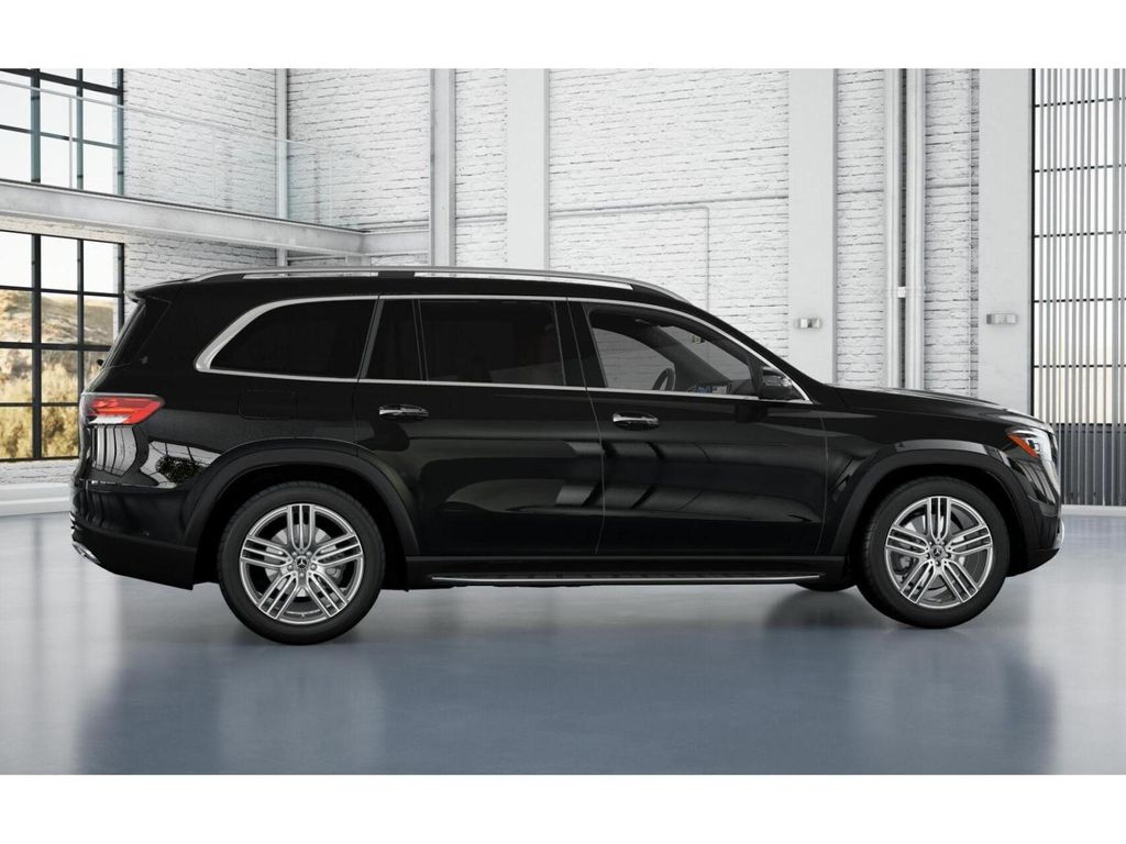 Vehicle image 17 of 42
