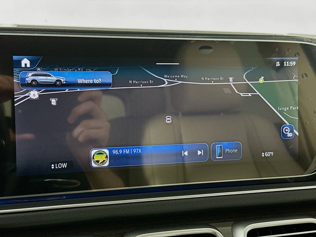 Vehicle image 27 of 35
