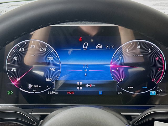 Vehicle image 23 of 35