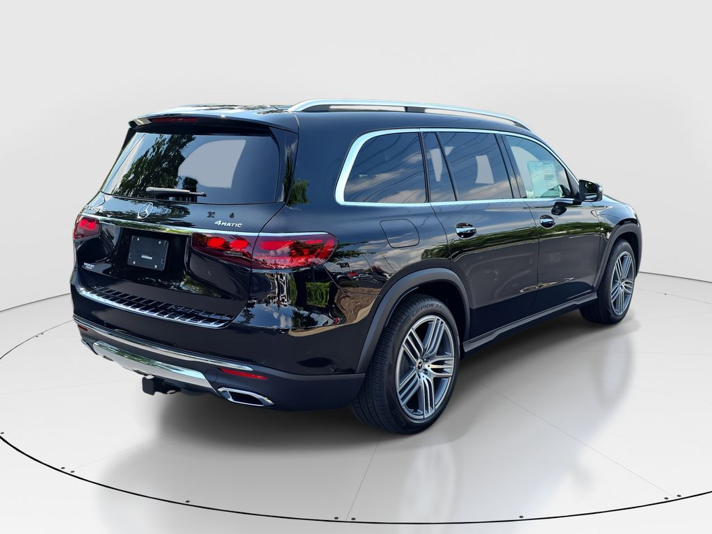 Vehicle image 5 of 40