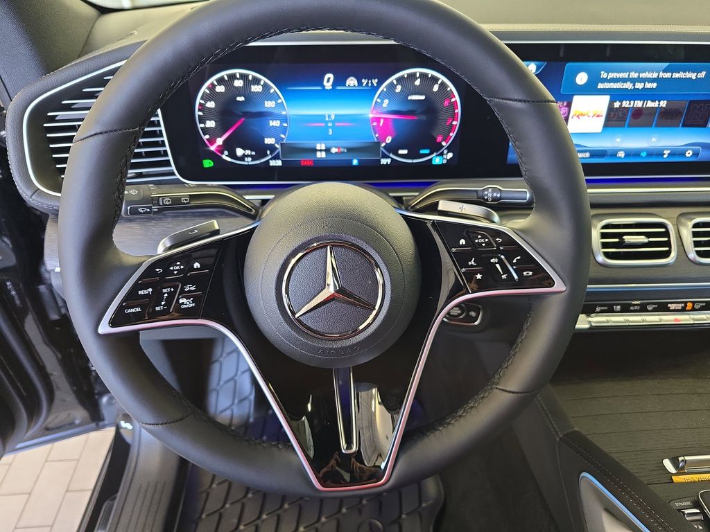 Vehicle image 20 of 40