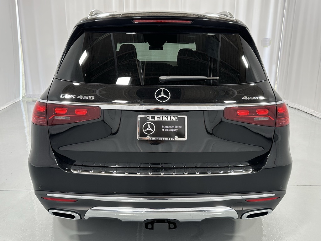 Vehicle image 7 of 24