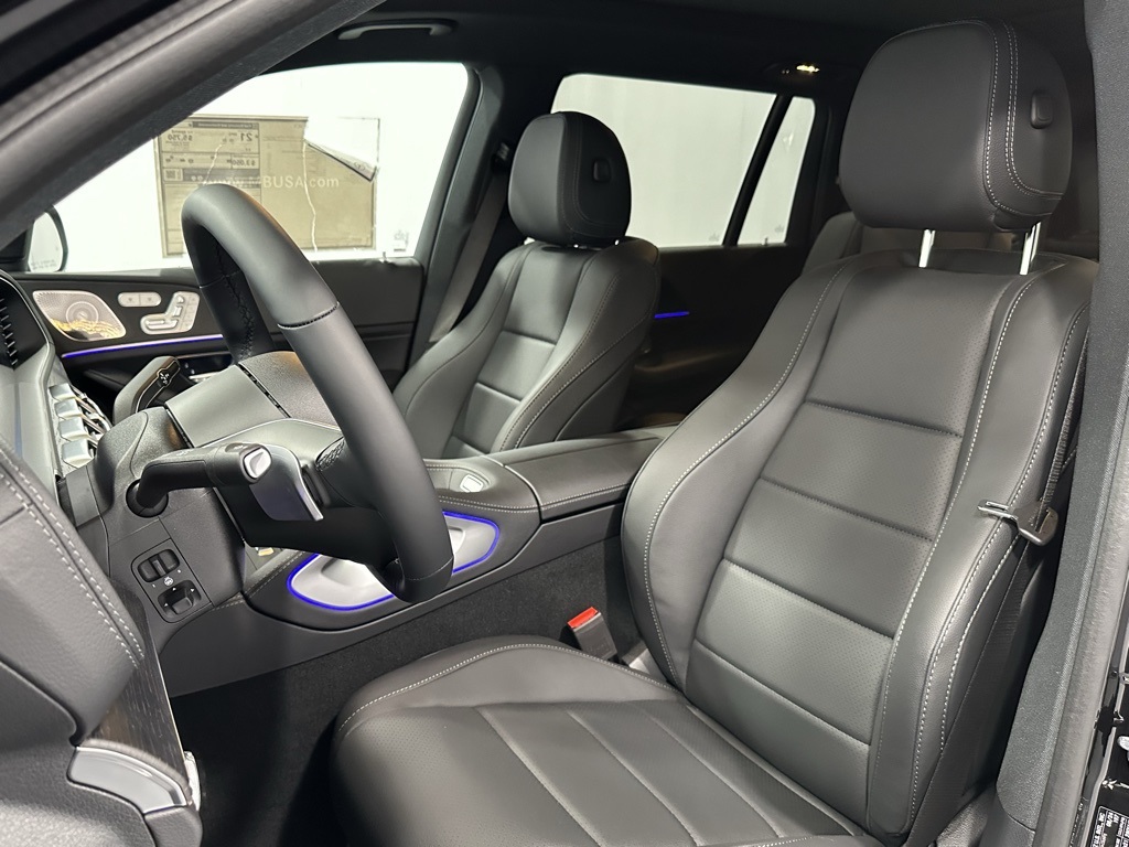 Vehicle image 12 of 24