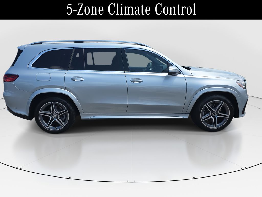 Vehicle image 7 of 42