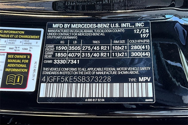 Vehicle image 13 of 17