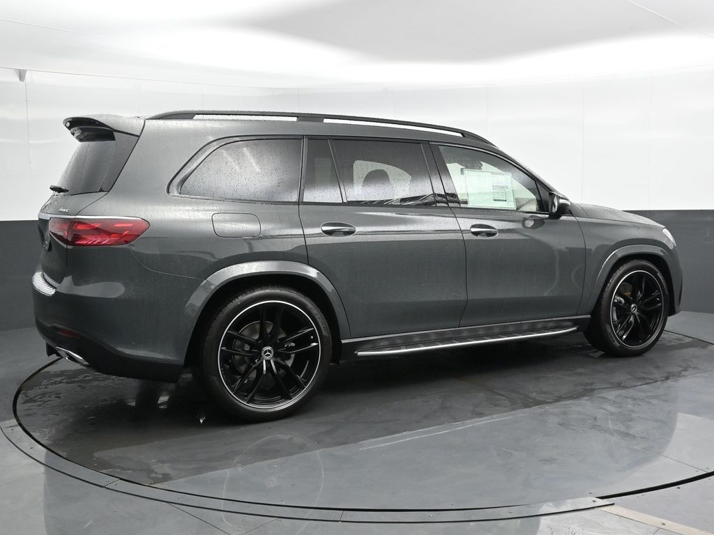 Vehicle image 14 of 52