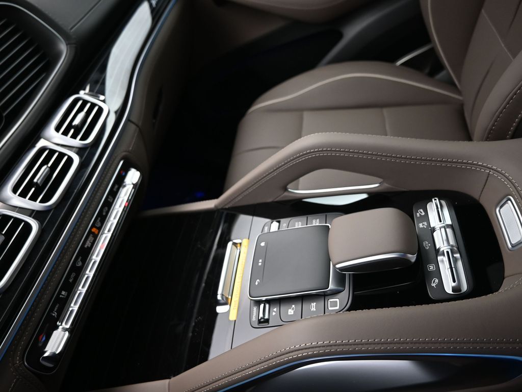 Vehicle image 52 of 52