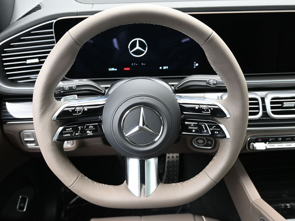 Vehicle image 49 of 52