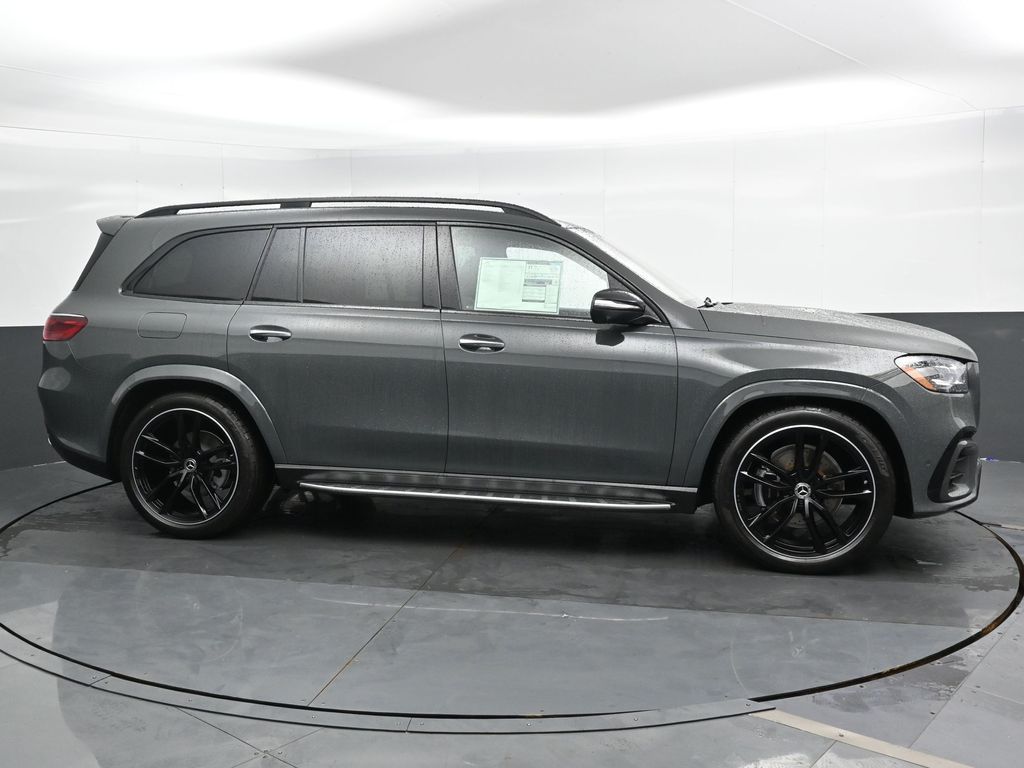 Vehicle image 13 of 52