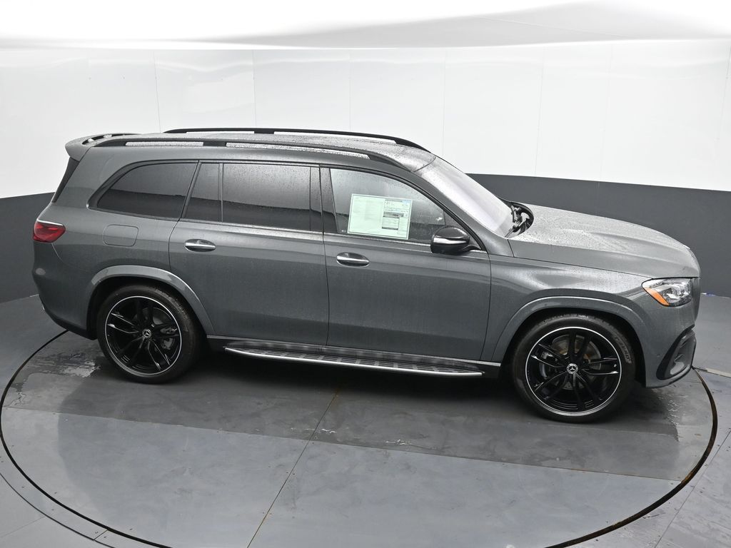 Vehicle image 7 of 52