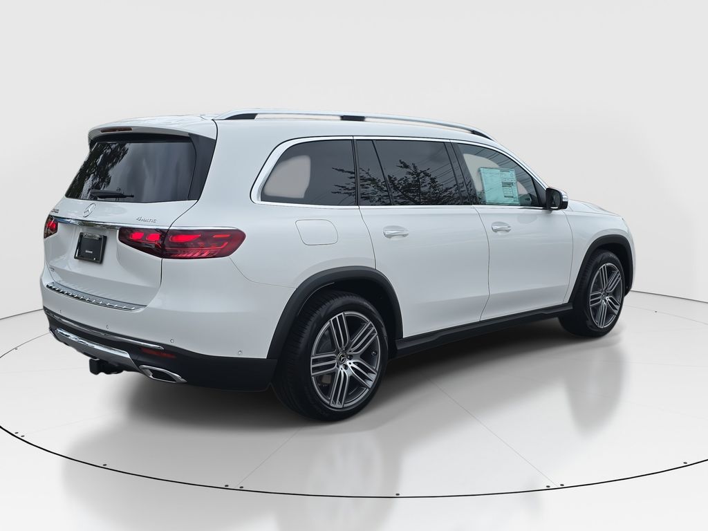 Vehicle image 5 of 39