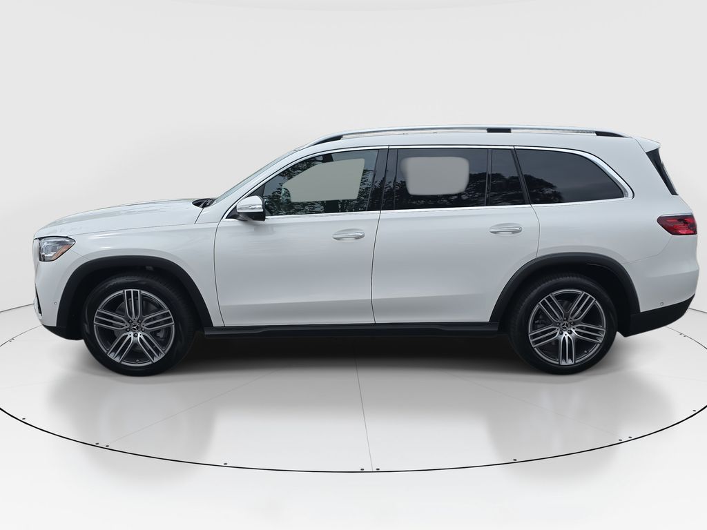 Vehicle image 8 of 39