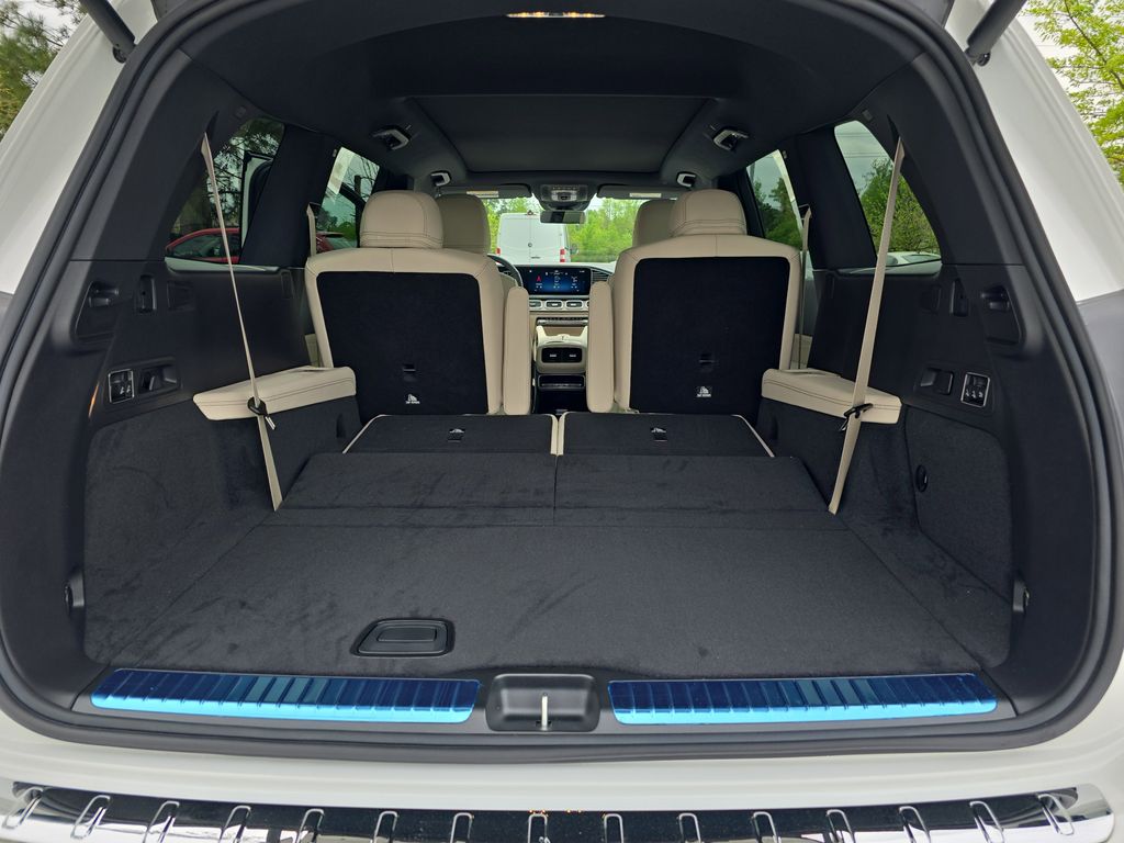 Vehicle image 14 of 39