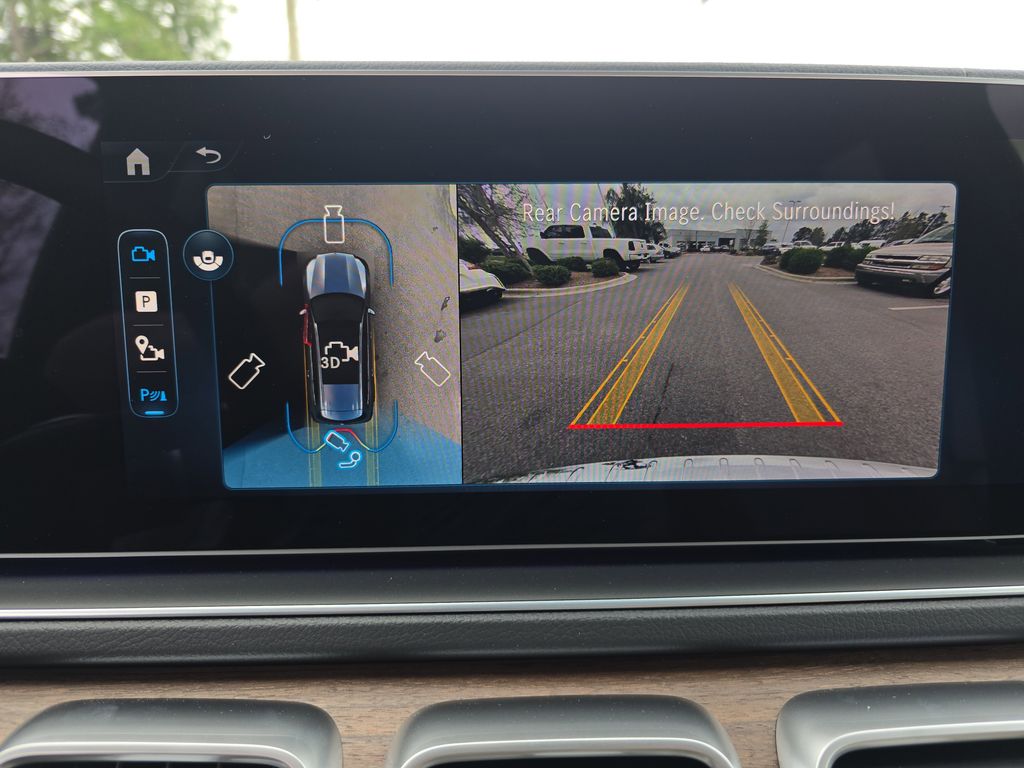 Vehicle image 26 of 39
