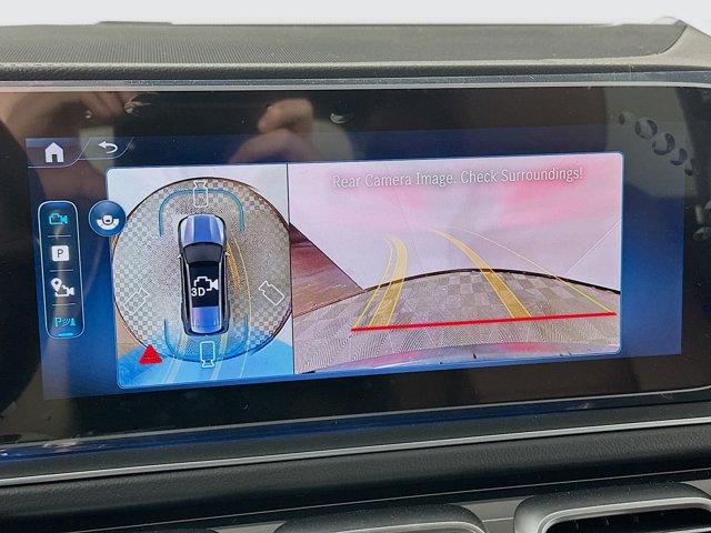 Vehicle image 14 of 35