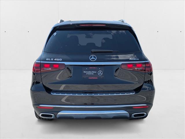 2025 Mercedes-Benz GLS 450 Image 5 of 18