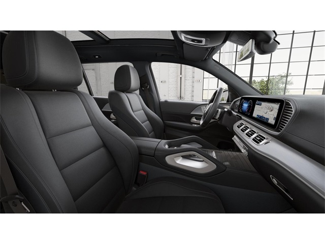 Vehicle image 41 of 45