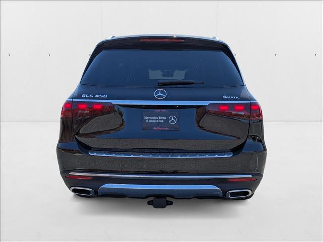 2025 Mercedes-Benz GLS 450 Image 5 of 30
