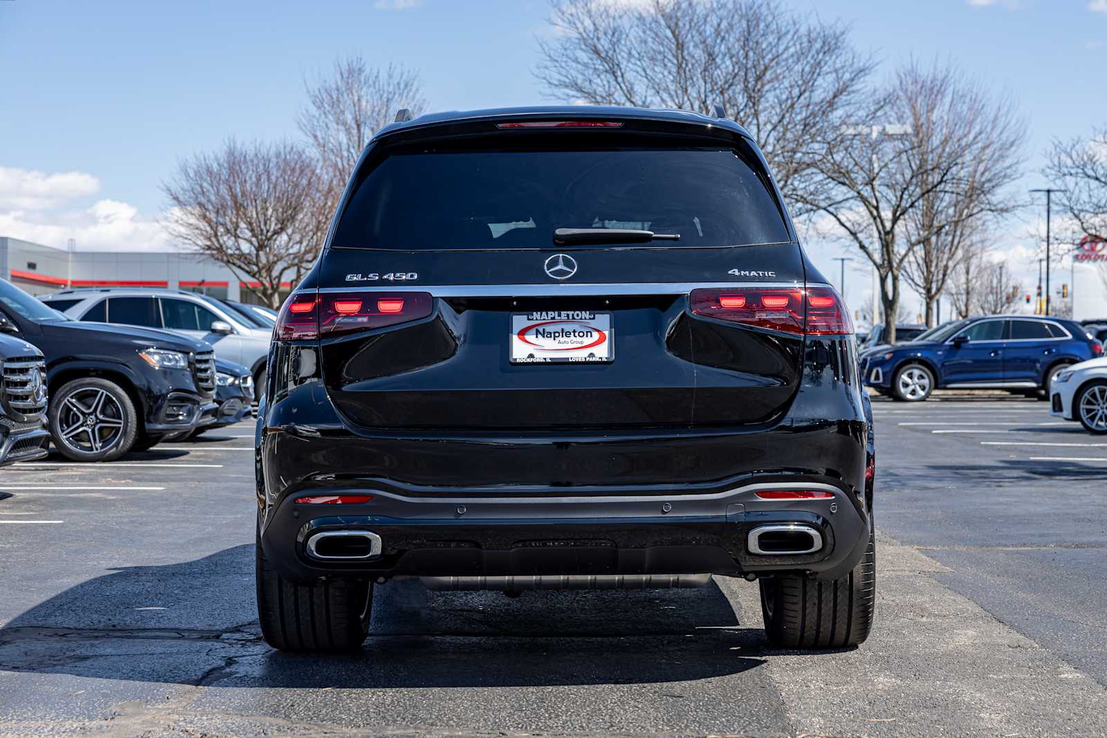 Vehicle image 5 of 23