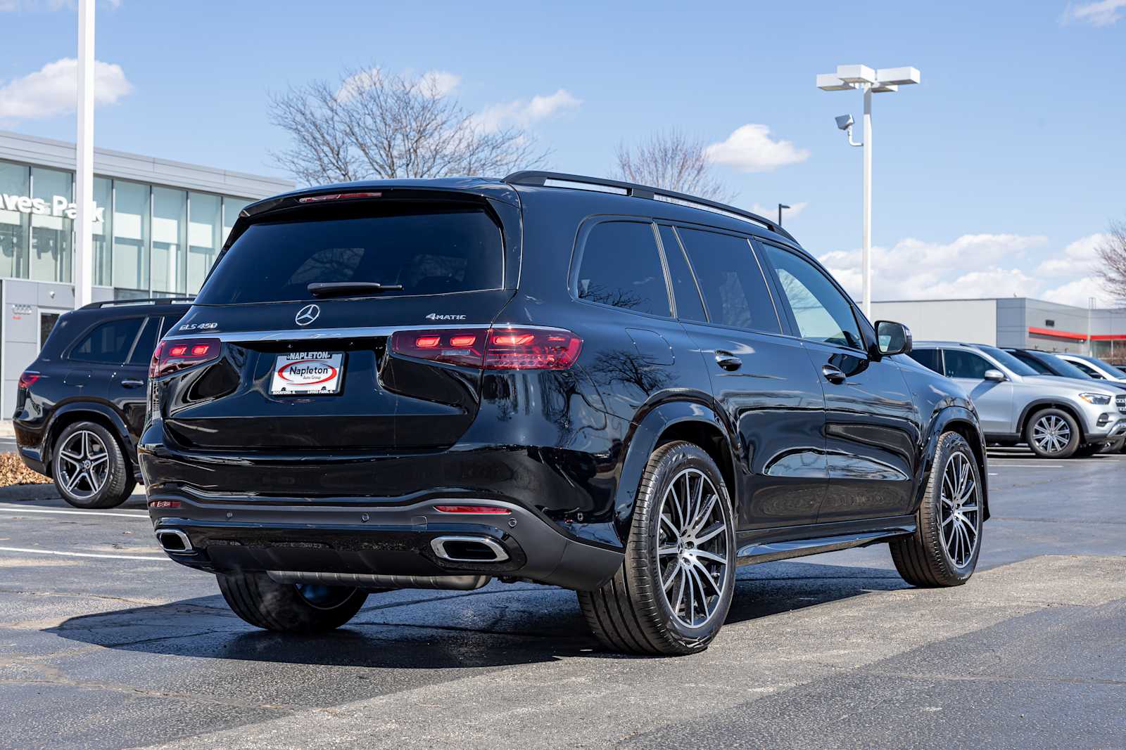 Vehicle image 3 of 23