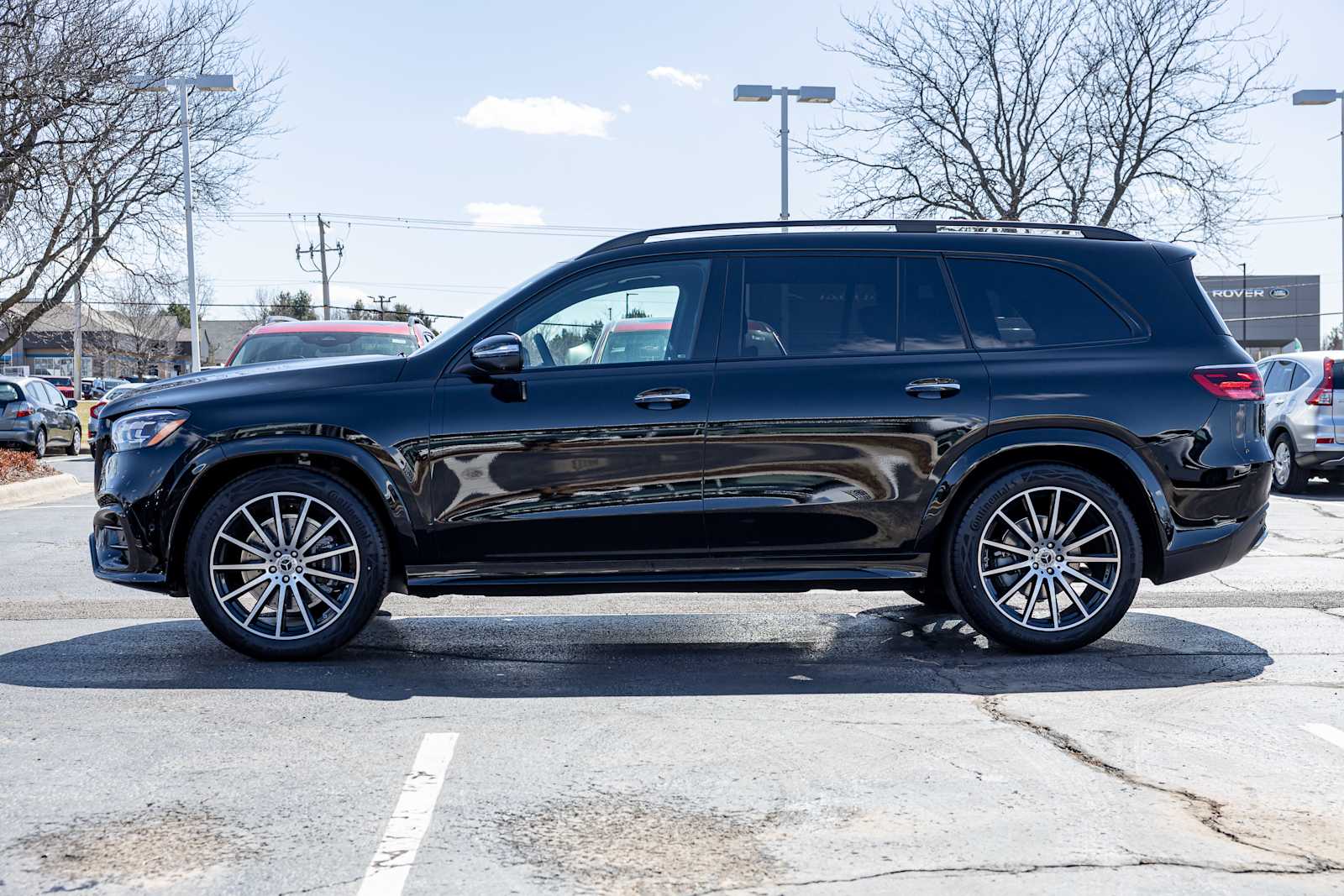Vehicle image 4 of 23