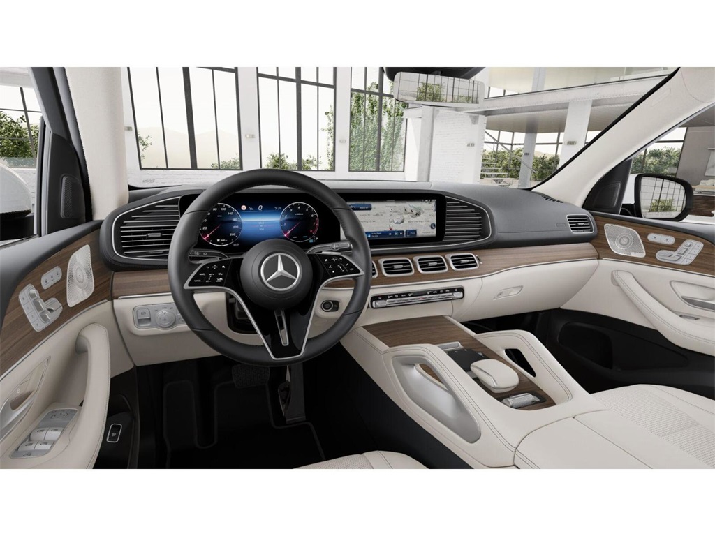Vehicle image 40 of 42