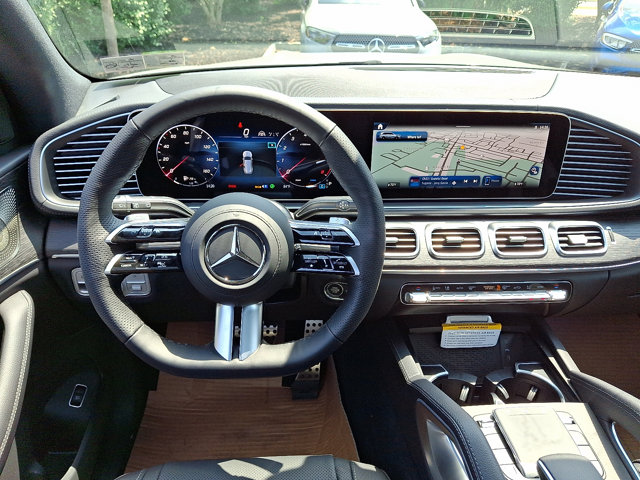 Vehicle image 12 of 21
