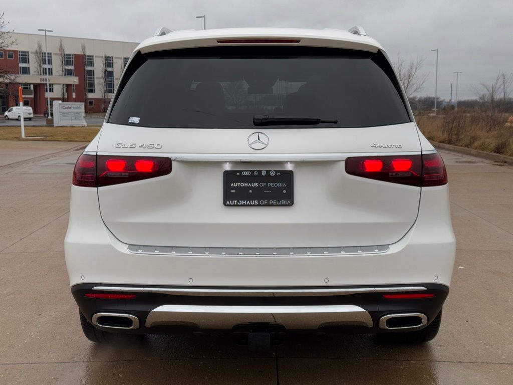 Vehicle image 12 of 42