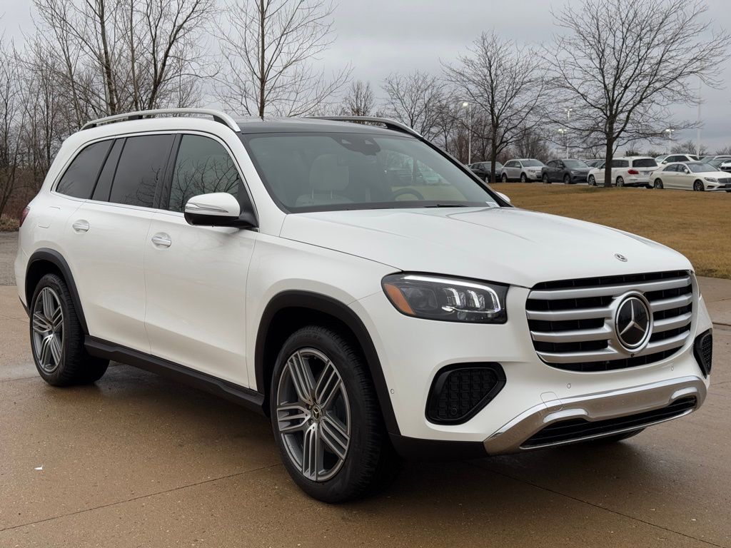 Vehicle image 19 of 42