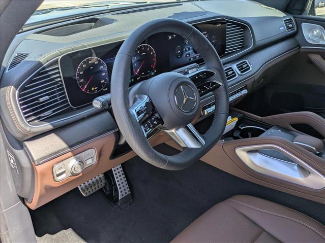 2025 Mercedes-Benz GLS 450 Image 11 of 18