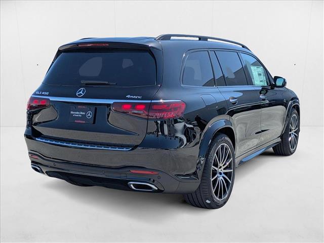 2025 Mercedes-Benz GLS 450 Image 4 of 18