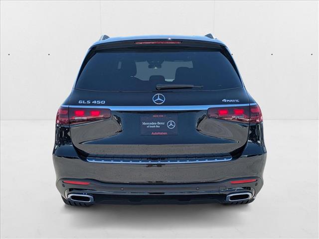 2025 Mercedes-Benz GLS 450 Image 5 of 18