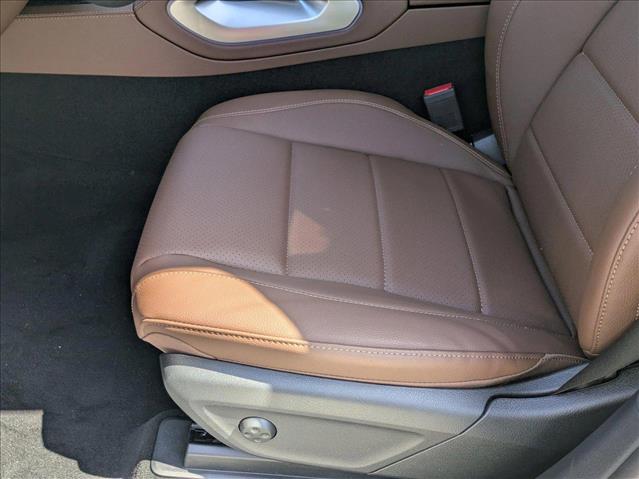 2025 Mercedes-Benz GLS 450 Image 17 of 18