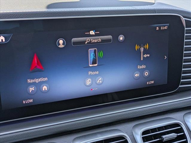 2025 Mercedes-Benz GLS 450 Image 15 of 18