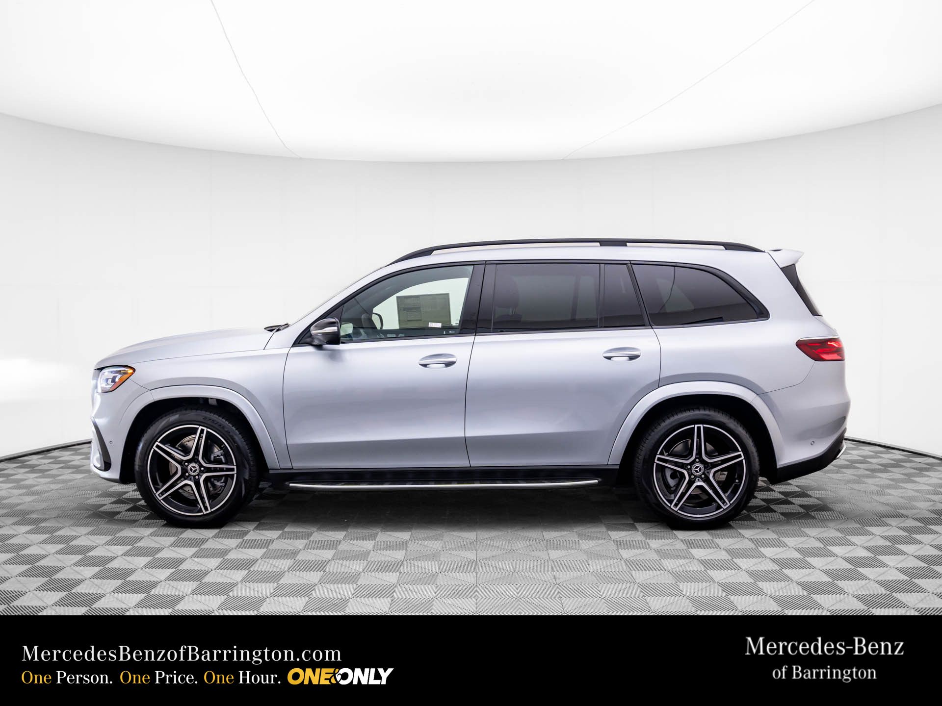 Vehicle image 10 of 41