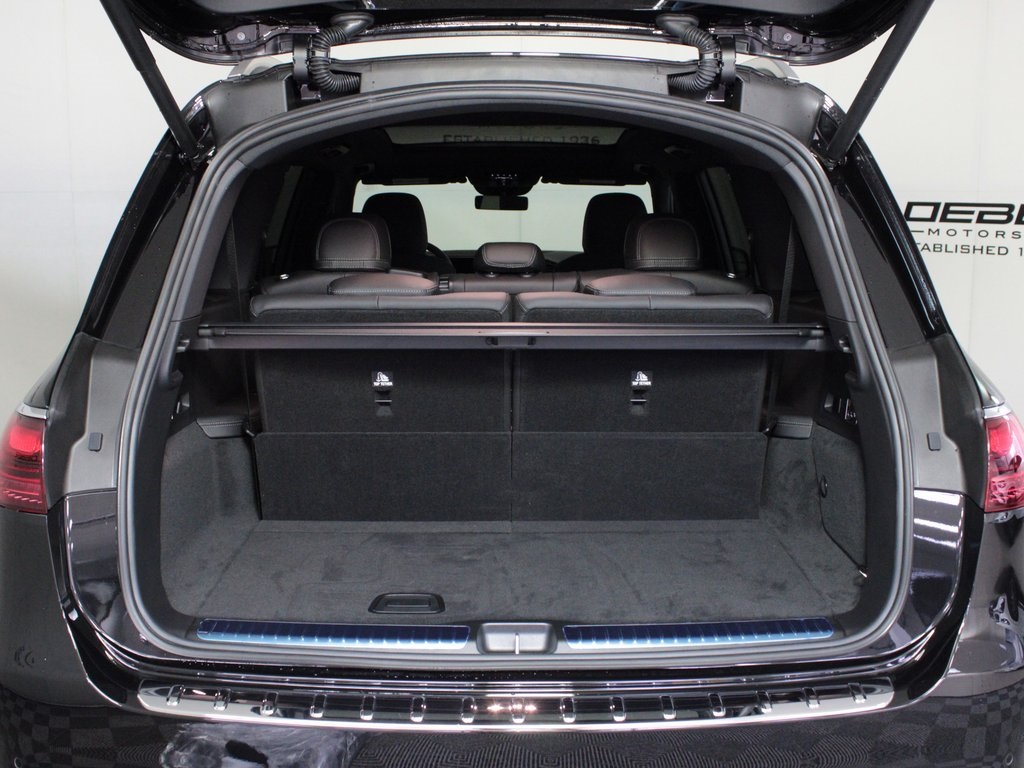 Vehicle image 10 of 37