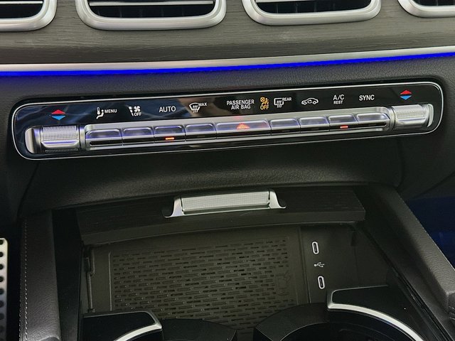 Vehicle image 34 of 35