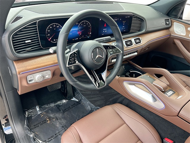 Vehicle image 10 of 36