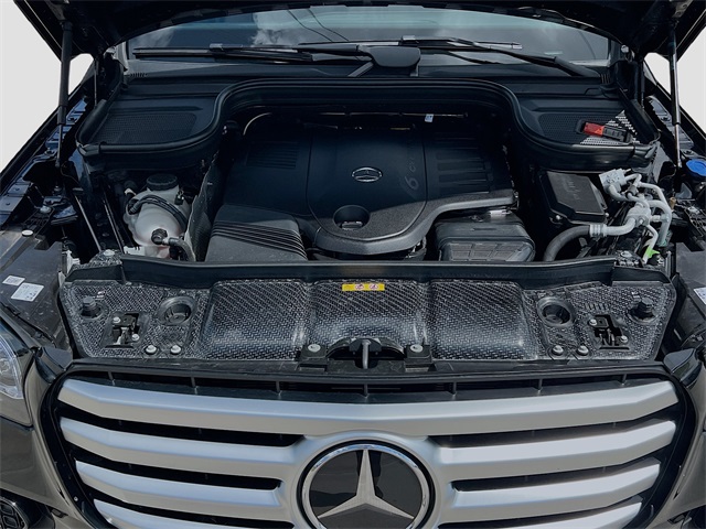 Vehicle image 34 of 36